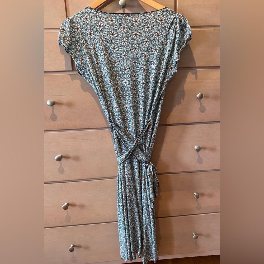 Green Wrap Floral Print Midi Dress with Ruched Tie Front XS - Picture 5 of 6